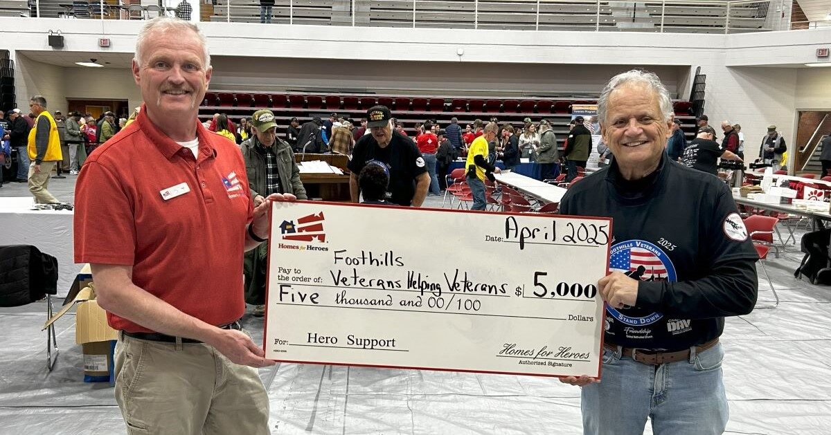Foothills Veterans Helping Veterans Homes for Heroes Foundation grant check presentation at event